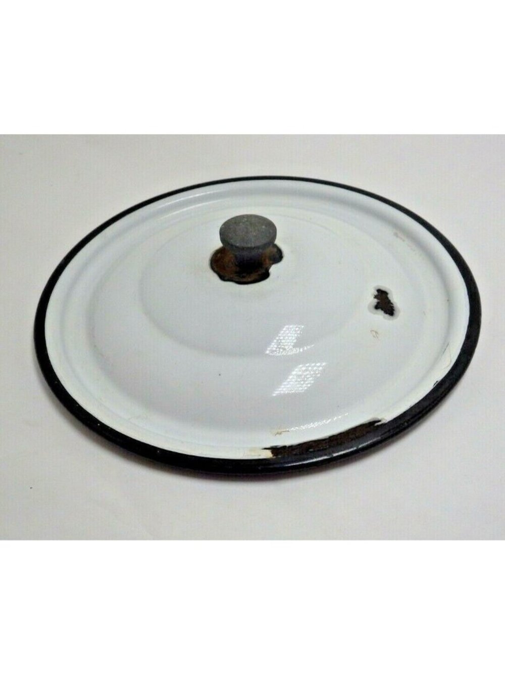 White Enamel Pan Lid Black Trim Handle 9 Inch Distressed Shabby Rustic Farmhouse